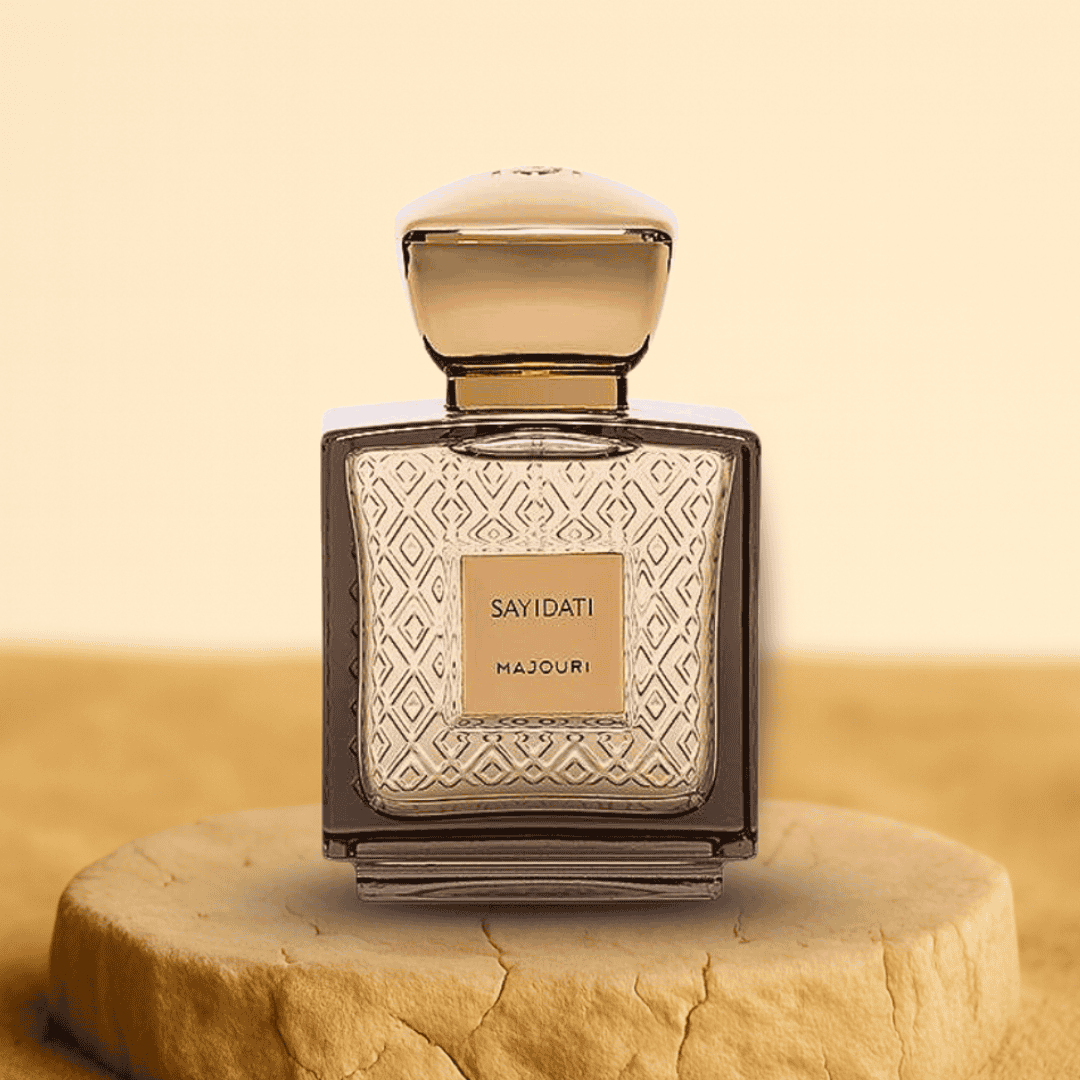 Egy elegáns, luxus színű parfümös üveg, a Zeniche Parfüméria kínálatából, prémium parfüm, szokatlan illatjegyekkel.